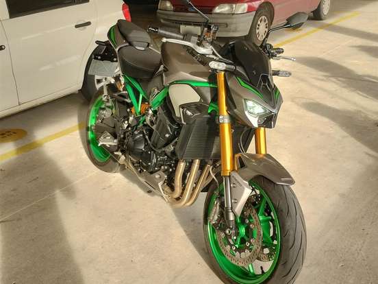 KAWASAKI-Z900 R EDITION KAWASAKI-Z900 R EDITION-2025