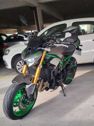 KAWASAKI-Z900 R EDITION-2025