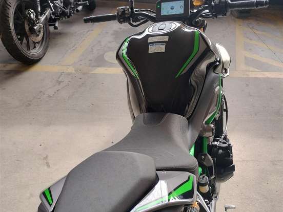 KAWASAKI-Z900 R EDITION KAWASAKI-Z900 R EDITION-2025