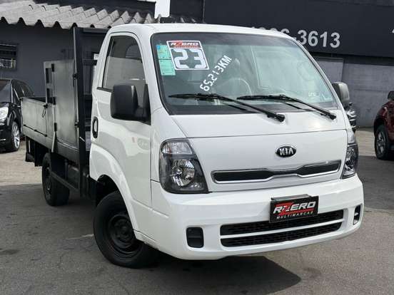 KIA-BONGO-2023
