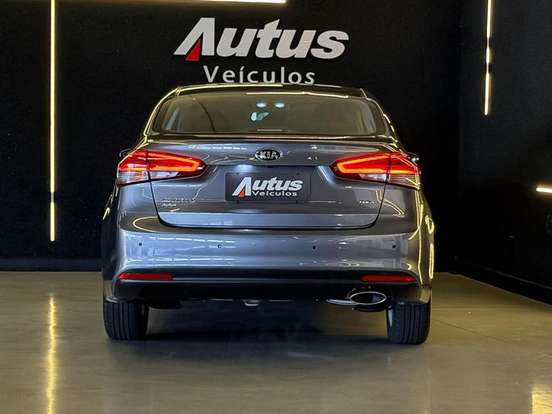 KIA-CERATO-2018