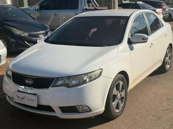 KIA-CERATO-2010