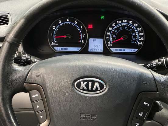 KIA-MAGENTIS-2.0 EX SEDAN 16V GASOLINA 4P AUTOMÁTICO KIA-MAGENTIS-2007