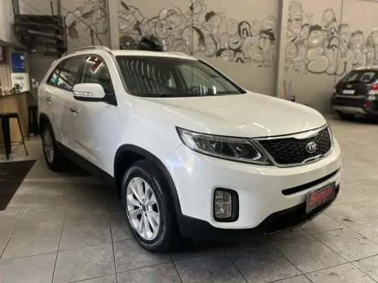 KIA-SORENTO-2013