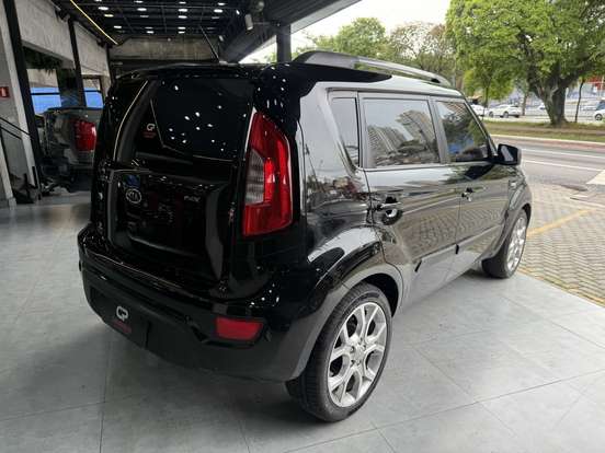 KIA-SOUL-1.6 EX 16V FLEX 4P AUTOMÁTICO KIA-SOUL-2012