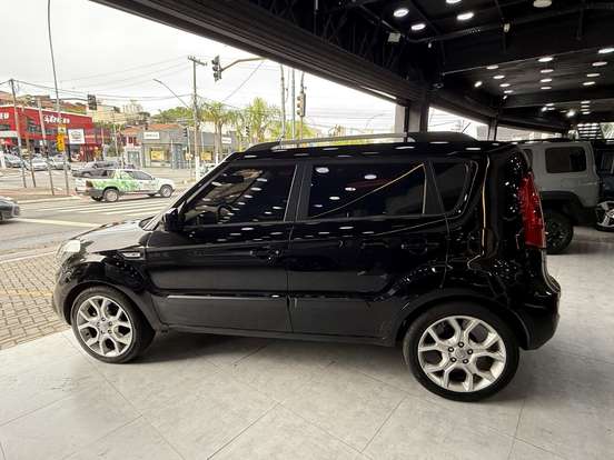 KIA-SOUL-1.6 EX 16V FLEX 4P AUTOMÁTICO KIA-SOUL-2012