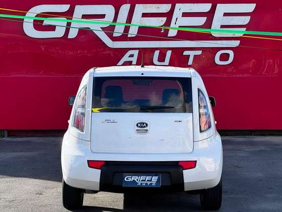 KIA-SOUL-2011