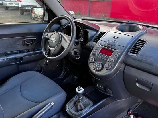 KIA-SOUL-2011
