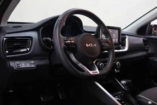 KIA-STONIC-2022