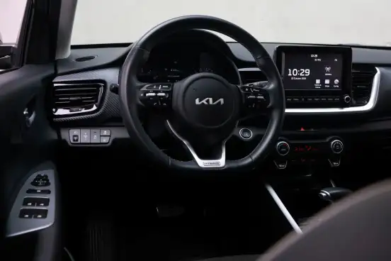 KIA-STONIC-2022