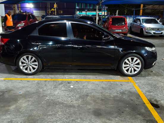 KIA-CERATO-2012