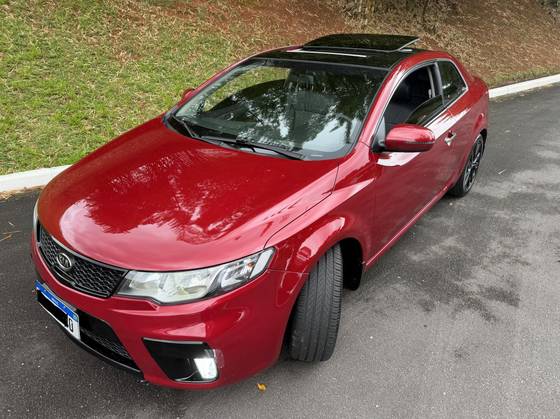 KIA CERATO 2.0 KOUP 16V GASOLINA 2P AUTOMÁTICO