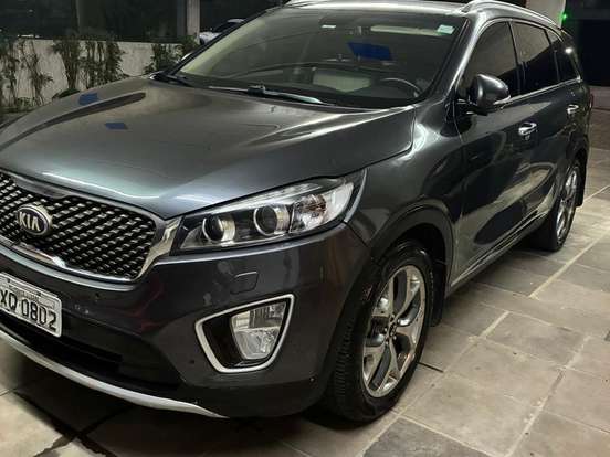 KIA-SORENTO-3.3 V6 GASOLINA EX 7L AUTOMATICO KIA-SORENTO-2016