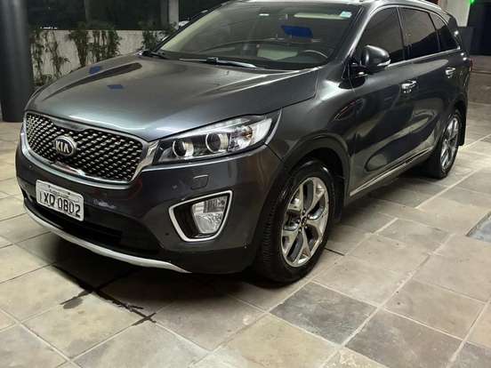 KIA-SORENTO-3.3 V6 GASOLINA EX 7L AUTOMATICO KIA-SORENTO-2016