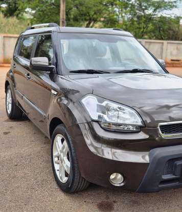 KIA-SOUL-2010