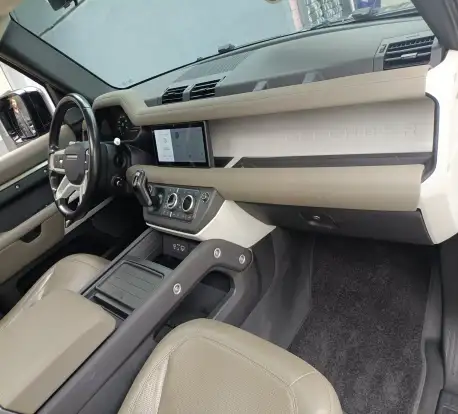 LAND ROVER-DEFENDER-2.0 P300 GASOLINA 110 SE AWD AUTOMÁTICO LAND ROVER-DEFENDER-2021