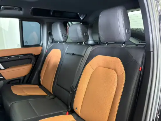 LAND ROVER-DEFENDER-2023
