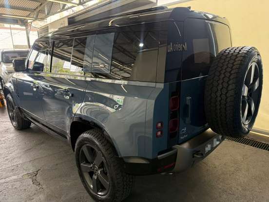 LAND ROVER-DEFENDER-2023