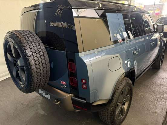 LAND ROVER-DEFENDER-3.0 D300 TURBO DIESEL MHEV 110 X-DYNAMIC SE AWD AUTOMÁTICO LAND ROVER-DEFENDER-2023