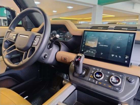 LAND ROVER-DEFENDER-2025
