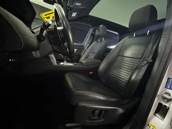 LAND ROVER-DISCOVERY SPORT-2020