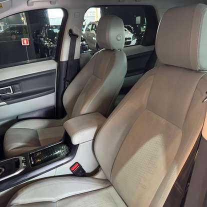 LAND ROVER-DISCOVERY SPORT-2015