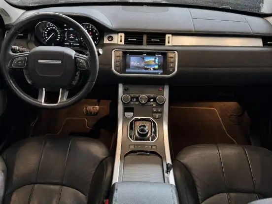 LAND ROVER-RANGE ROVER EVOQUE-2.0 SE 4WD 16V GASOLINA 4P AUTOMÁTICO LAND ROVER-RANGE ROVER EVOQUE-2017