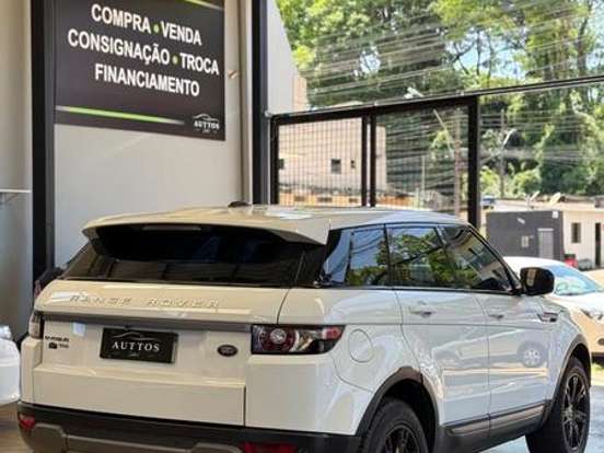 LAND ROVER-RANGE ROVER EVOQUE-2.0 PURE 4WD 16V GASOLINA 4P AUTOMÁTICO LAND ROVER-RANGE ROVER EVOQUE-2013
