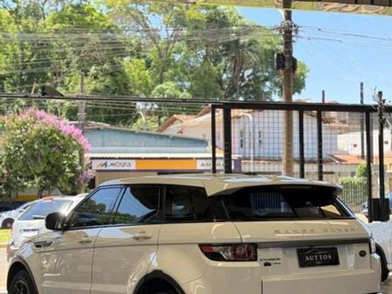 LAND ROVER-RANGE ROVER EVOQUE-2.0 PURE 4WD 16V GASOLINA 4P AUTOMÁTICO LAND ROVER-RANGE ROVER EVOQUE-2013