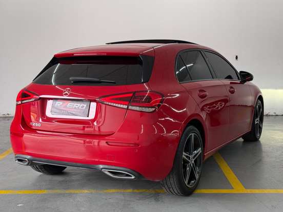 MERCEDES-BENZ-A 250-2018