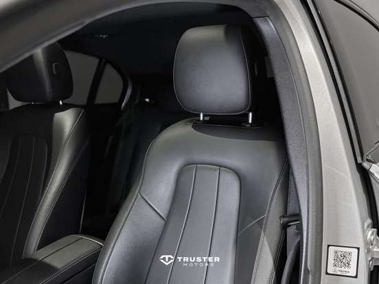 MERCEDES-BENZ-A 250-2019