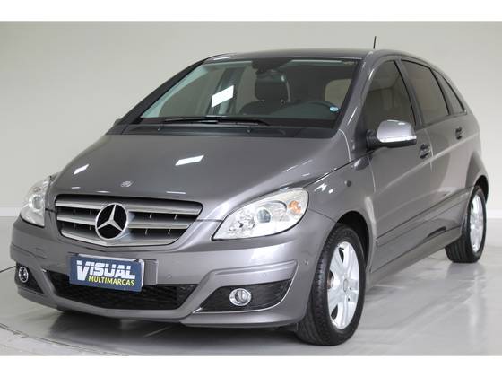 MERCEDES-BENZ B 180 1.7 8V GASOLINA 4P AUTOMÁTICO
