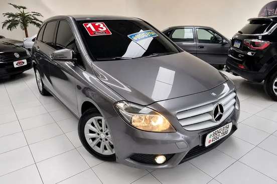 MERCEDES-BENZ-B 200-2013