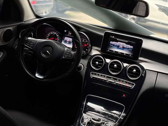 MERCEDES-BENZ-C 180-1.6 CGI 16V TURBO GASOLINA 4P AUTOMÁTICO MERCEDES-BENZ-C 180-2015