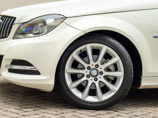 MERCEDES-BENZ-C 180-2012