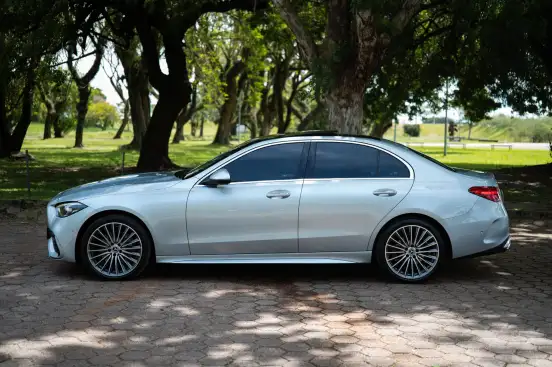 MERCEDES-BENZ-C 200-2025