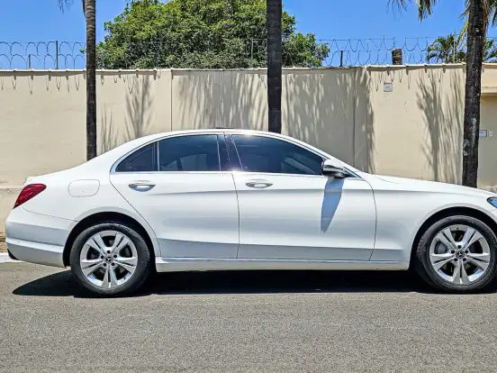 MERCEDES-BENZ-C 250-2.0 CGI GASOLINA AVANTGARDE 9G-TRONIC MERCEDES-BENZ-C 250-2017