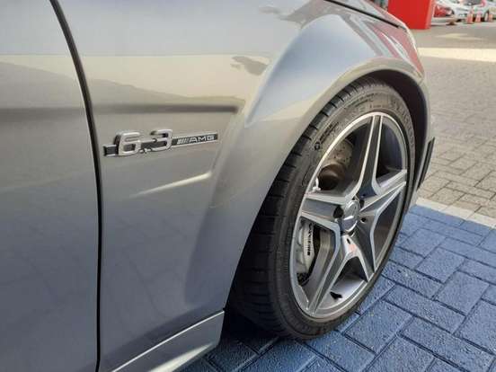 MERCEDES-BENZ-C 63 AMG-2010