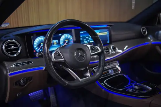 MERCEDES-BENZ-E 43 AMG-3.0 V6 GASOLINA 4MATIC 9G-TRONIC MERCEDES-BENZ-E 43 AMG-2018