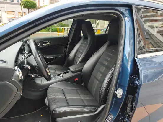 MERCEDES-BENZ-GLA 200-1.6 CGI FLEX ADVANCE 7G-DCT MERCEDES-BENZ-GLA 200-2019