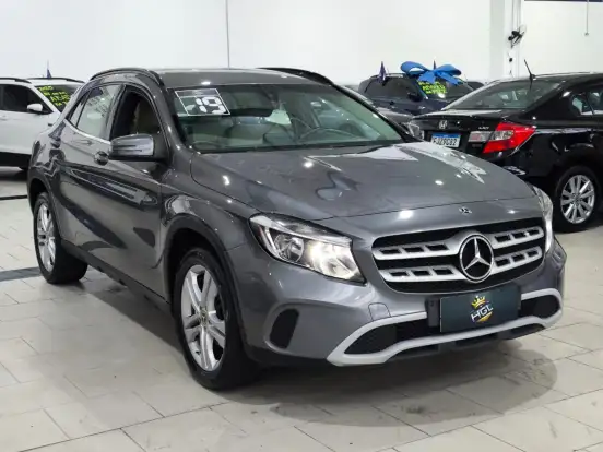 MERCEDES-BENZ-GLA 200-1.6 CGI FLEX STYLE 7G-DCT MERCEDES-BENZ-GLA 200-2018
