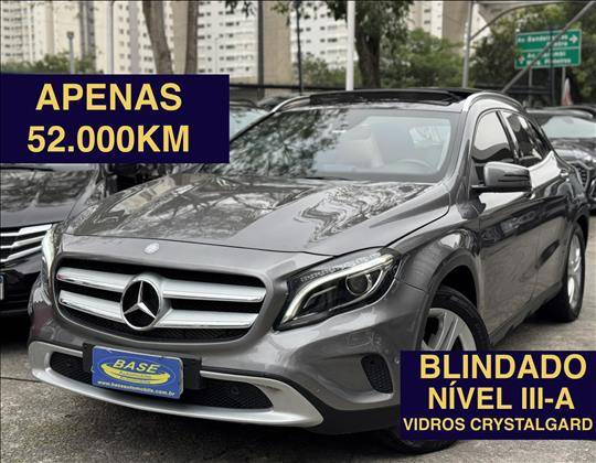 MERCEDES-BENZ GLA 200 1.6 CGI VISION 16V TURBO FLEX 4P AUTOMÁTICO