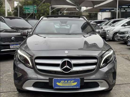 MERCEDES-BENZ-GLA 200-1.6 CGI VISION 16V TURBO FLEX 4P AUTOMÁTICO MERCEDES-BENZ-GLA 200-2015