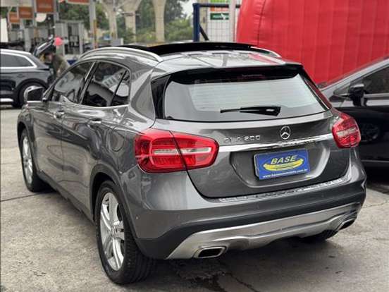 MERCEDES-BENZ-GLA 200-1.6 CGI VISION 16V TURBO FLEX 4P AUTOMÁTICO MERCEDES-BENZ-GLA 200-2015