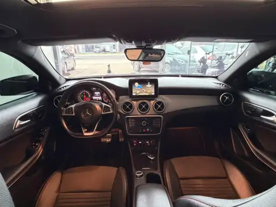 MERCEDES-BENZ-GLA 250-2.0 16V TURBO GASOLINA SPORT 4P AUTOMÁTICO MERCEDES-BENZ-GLA 250-2016