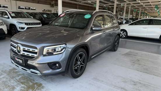 MERCEDES-BENZ-GLB 200-2020