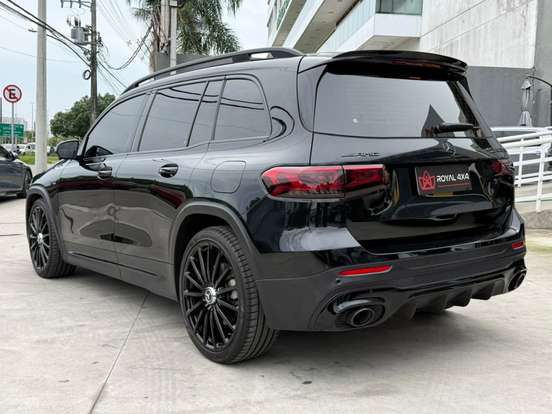 MERCEDES-BENZ-GLB 35 AMG-2022