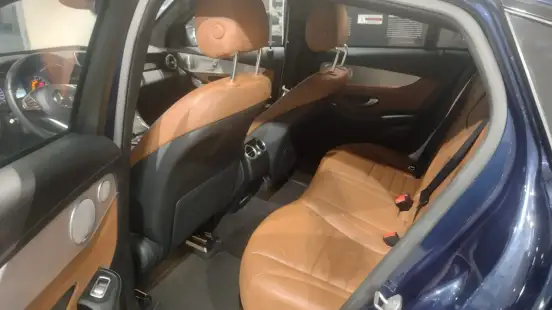 MERCEDES-BENZ-GLC 43 AMG-2019