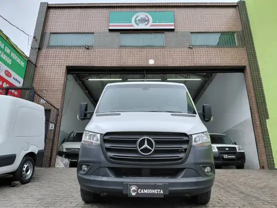 MERCEDES-BENZ-SPRINTER-2021