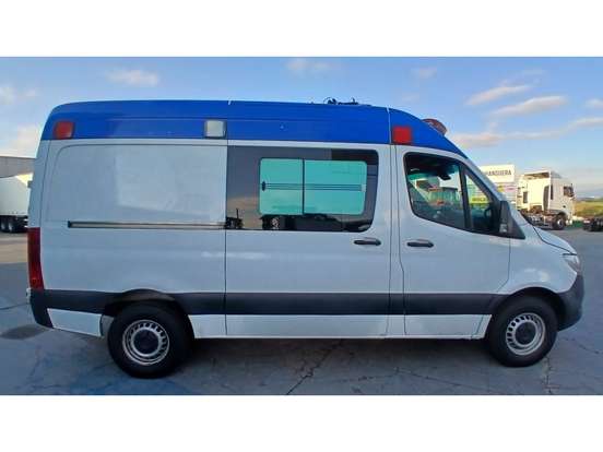 MERCEDES-BENZ-SPRINTER-2024